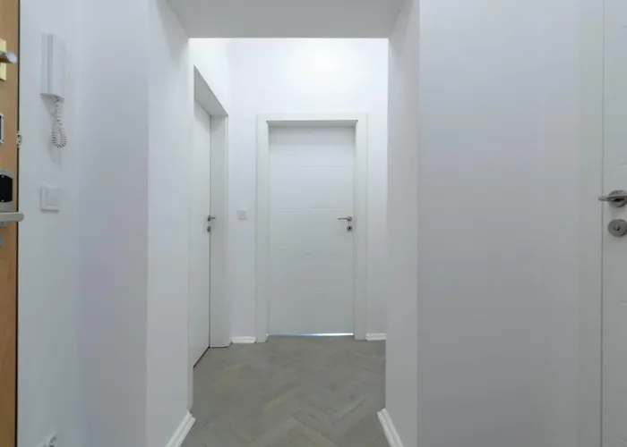 Blue Browar Апартаменти *